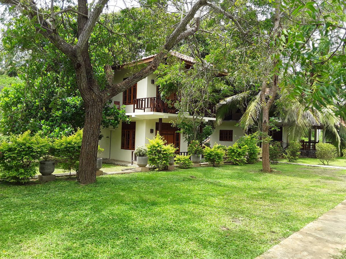 Green Turtle Tangalle Exterior photo